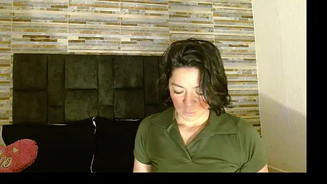 disneey2888 online show from October 17, 2025, 2:19 pm