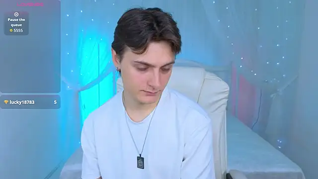 GGimperator  online show from November 3, 2025, 10:19 am