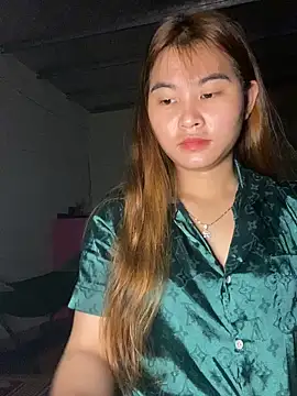 Snapshot of Yan_50299 chatting on October 30, 2025, 4:48 pm Yan 50299 online show from October 30, 2025, 4:48 pm