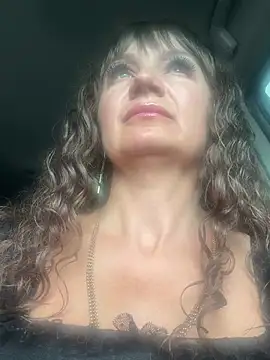 Snapshot of Butterfly8385 chatting on July 11, 2026, 11:10 am Butterfly8385 online show from July 11, 2026, 11:10 am