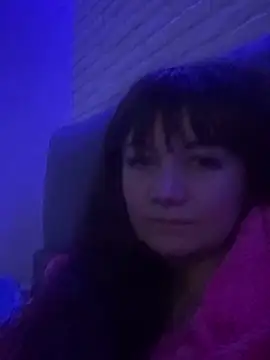 Snapshot of Butterfly8385 chatting on November 21, 2025, 9:14 pm Butterfly8385 online show from November 21, 2025, 9:14 pm