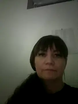 Snapshot of Butterfly8385 chatting on October 15, 2025, 5:32 pm Butterfly8385 online show from October 15, 2025, 5:32 pm