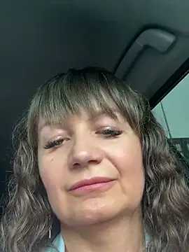 Snapshot of Butterfly8385 chatting on July 24, 2026, 1:40 pm Butterfly8385 online show from July 24, 2026, 1:40 pm