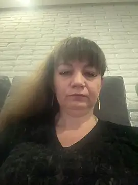 Butterfly8385 online show from June 16, 2026, 2:55 am