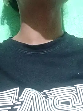 Snapshot of Jaanvi_G chatting on November 3, 2025, 12:20 pm Jaanvi G online show from November 3, 2025, 12:20 pm