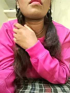 Snapshot of Lovely_Payal chatting on November 27, 2025, 4:24 am Lovely Payal online show from November 27, 2025, 4:24 am