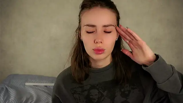 MonetLeitman online show from May 1, 2026, 1:21 am