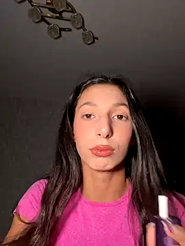  Cleopatraaa  online show from October 10, 2025, 4:41 pm