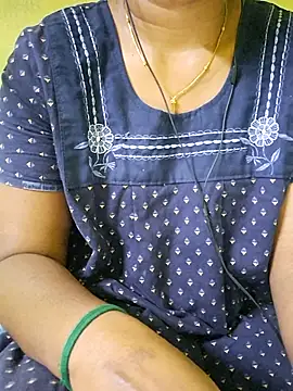 Snapshot of tamil_kanaka chatting on July 14, 2026, 3:11 am tamil kanaka online show from July 14, 2026, 3:11 am