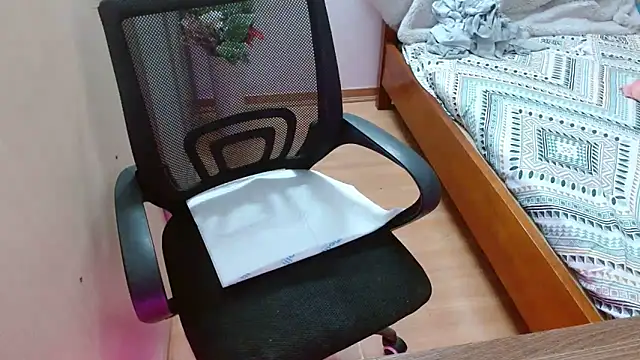 Fansy 112 online show from October 17, 2025, 5:48 pm