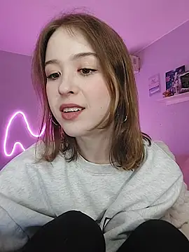 Stacey Will online show from May 4, 2026, 8:33 pm