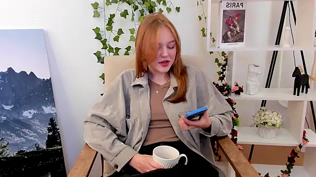 Snapshot of VernellArey chatting on October 11, 2025, 6:25 am VernellArey online show from October 11, 2025, 6:25 am