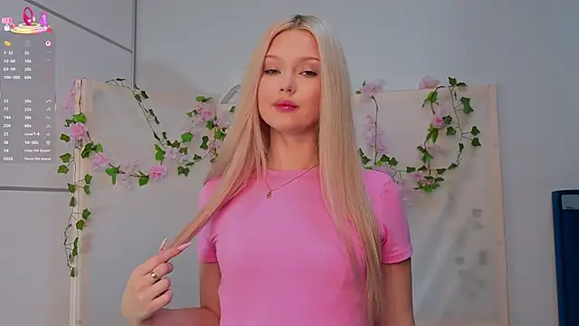 KaryTasch online show from December 2, 2025, 10:22 pm