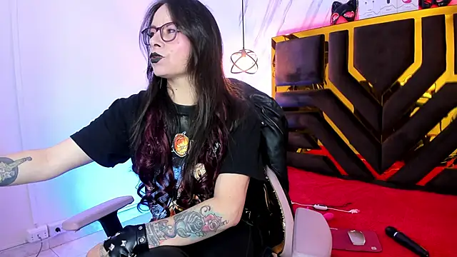 Snapshot of Evangelinejoness_ chatting on October 18, 2025, 11:34 am Evangelinejoness online show from October 18, 2025, 11:34 am