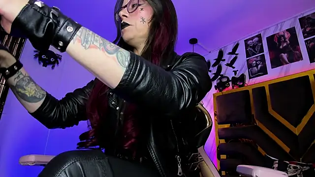 Evangelinejoness  online show from January 18, 2026, 11:46 am