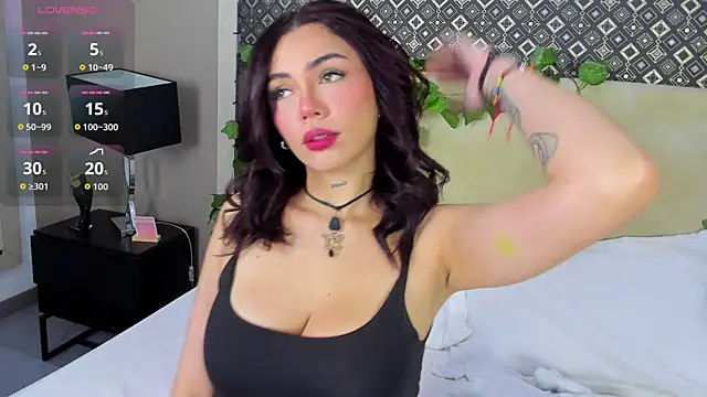 GabrielaBali online show from December 2, 2025, 12:51 pm