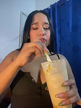 mis-violetha online show from June 25, 2026, 2:20 am