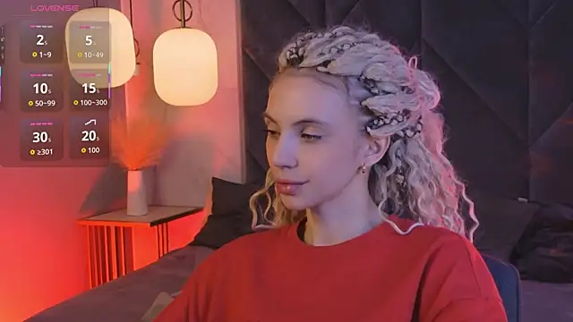 Snapshot of mia_silkk chatting on December 15, 2025, 7:25 am mia silkk online show from December 15, 2025, 7:25 am