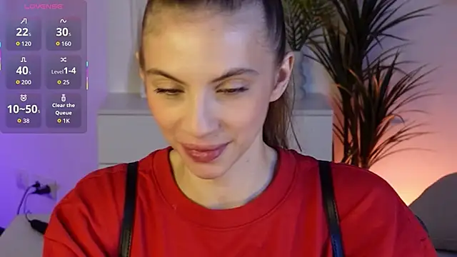 Snapshot of mia_silkk chatting on November 24, 2025, 6:13 am mia silkk online show from November 24, 2025, 6:13 am