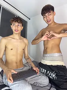 santi Rush online show from December 17, 2025, 11:21 pm