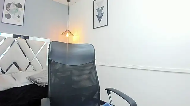 Snapshot of Maite_black chatting on November 30, 2025, 3:07 am Maite black online show from November 30, 2025, 3:07 am