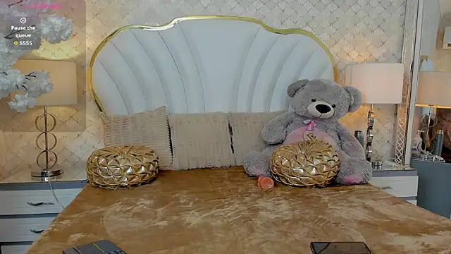 Snapshot of Alyssa_tender chatting on October 15, 2025, 5:50 am Alyssa tender online show from October 15, 2025, 5:50 am