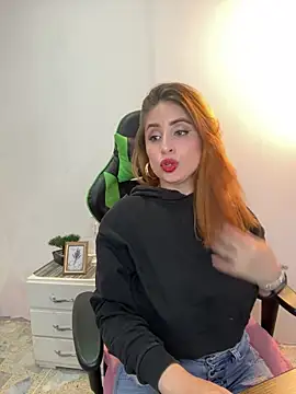 Snapshot of Adeline_1 chatting on October 10, 2025, 7:36 pm Adeline 1 online show from October 10, 2025, 7:36 pm