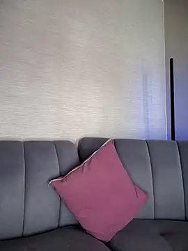 Snapshot of LunaMoore_Pink chatting on October 22, 2025, 1:21 pm LunaMoore Pink online show from October 22, 2025, 1:21 pm