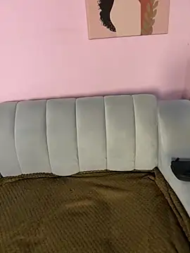 Snapshot of LunaMoore_Pink chatting on March 18, 2026, 12:30 pm LunaMoore Pink online show from March 18, 2026, 12:30 pm