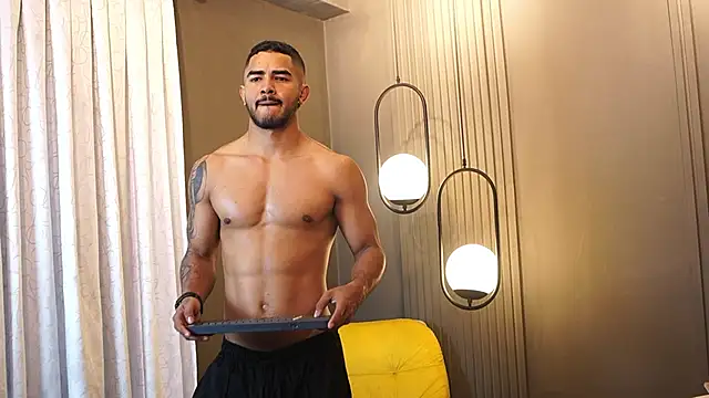 Reik Vonn online show from February 3, 2026, 12:10 pm