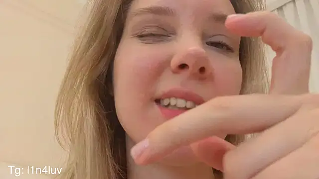 Snapshot of AIicaparkerc chatting on November 26, 2025, 9:26 pm AIicaparkerc online show from November 26, 2025, 9:26 pm