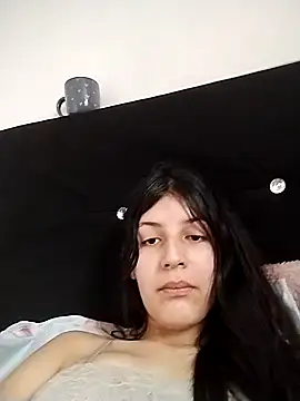 Snapshot of Thaila-Aurora chatting on October 22, 2025, 4:39 pm Thaila-Aurora online show from October 22, 2025, 4:39 pm