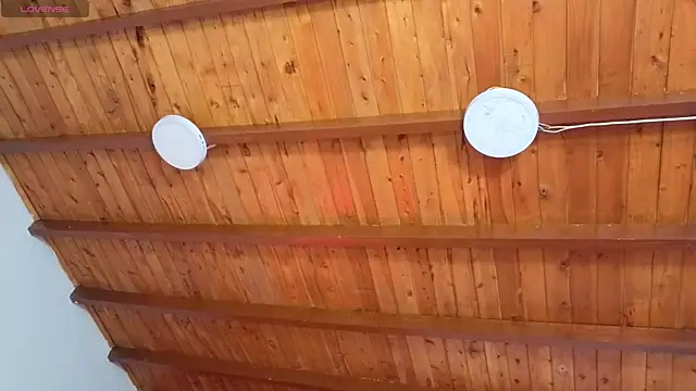 Snapshot of danna_peters chatting on December 4, 2025, 7:24 pm danna peters online show from December 4, 2025, 7:24 pm