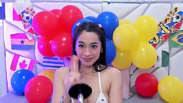 Snapshot of GabbiePrice chatting on June 27, 2026, 12:22 pm GabbiePrice online show from June 27, 2026, 12:22 pm