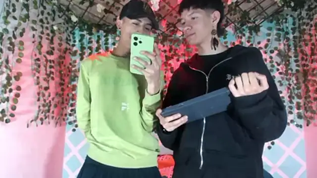 Snapshot of heyy_noah11 chatting on March 20, 2026, 1:50 am heyy noah11 online show from March 20, 2026, 1:50 am