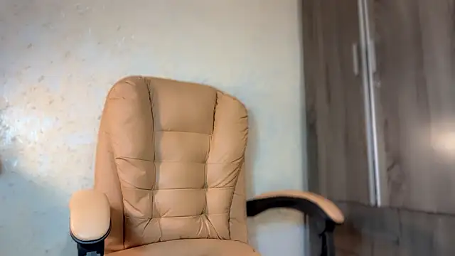 TinyTemptress online show from January 18, 2026, 5:55 am