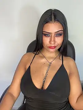 Snapshot of _Isabella_1 chatting on December 14, 2025, 2:40 am Isabella 1 online show from December 14, 2025, 2:40 am