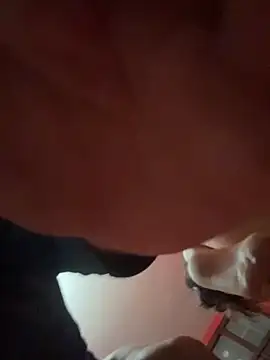 Hotgirlanal online show from February 12, 2026, 1:05 am