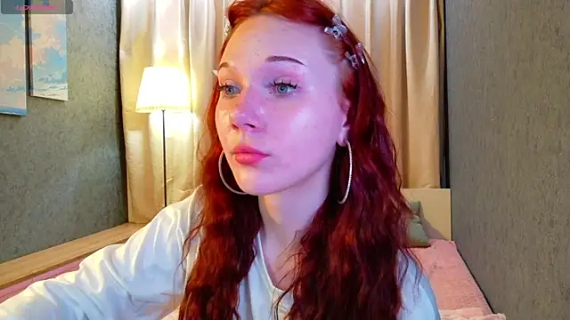 Snapshot of MargoViento chatting on June 6, 2026, 8:14 pm MargoViento online show from June 6, 2026, 8:14 pm