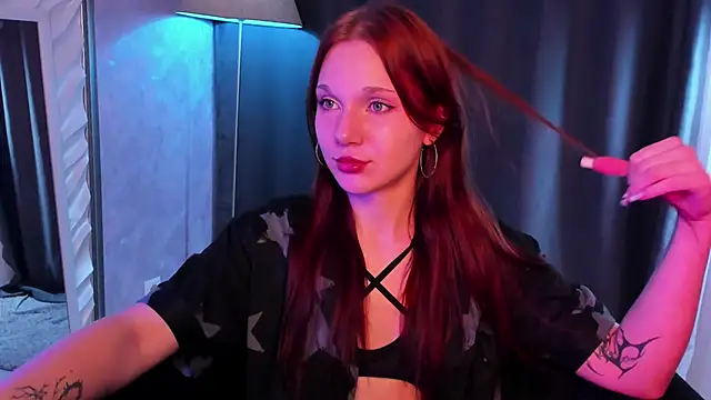 Snapshot of MargoViento chatting on November 6, 2025, 9:08 pm MargoViento online show from November 6, 2025, 9:08 pm