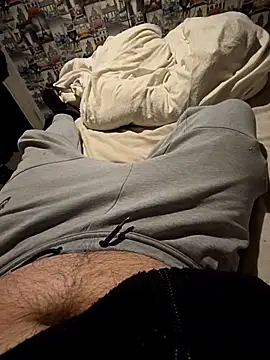 Nizza0104 online show from March 10, 2026, 9:08 pm