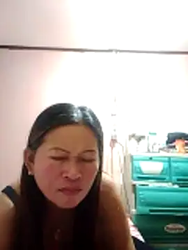 Snapshot of merr_ann123 chatting on November 22, 2025, 2:16 pm merr ann123 online show from November 22, 2025, 2:16 pm