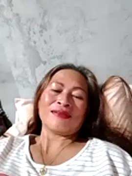Snapshot of merr_ann123 chatting on August 5, 2026, 4:56 pm merr ann123 online show from August 5, 2026, 4:56 pm