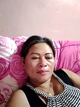 Snapshot of merr_ann123 chatting on November 2, 2025, 7:52 pm merr ann123 online show from November 2, 2025, 7:52 pm