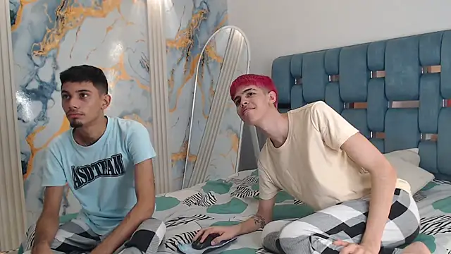 EMPIRE BOYS1 online show from May 6, 2026, 7:29 pm