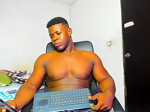 Michael smitht online show from October 28, 2025, 9:58 pm