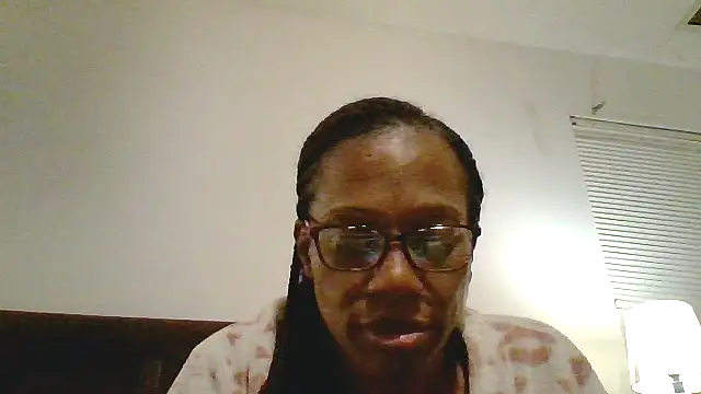 Snapshot of SweetCandy85 chatting on October 22, 2025, 2:55 am SweetCandy85 online show from October 22, 2025, 2:55 am