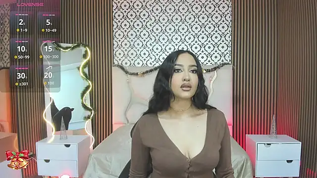 Snapshot of BEELLA_TAY1 chatting on November 22, 2025, 3:55 pm BEELLA TAY1 online show from November 22, 2025, 3:55 pm