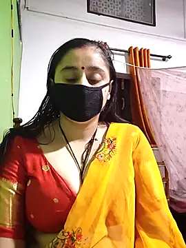 Snapshot of Lovely_Shanayaa chatting on November 1, 2025, 6:35 pm Lovely Shanayaa online show from November 1, 2025, 6:35 pm