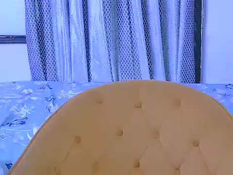 Snapshot of hii_tanisha chatting on July 14, 2026, 10:21 am hii tanisha online show from July 14, 2026, 10:21 am